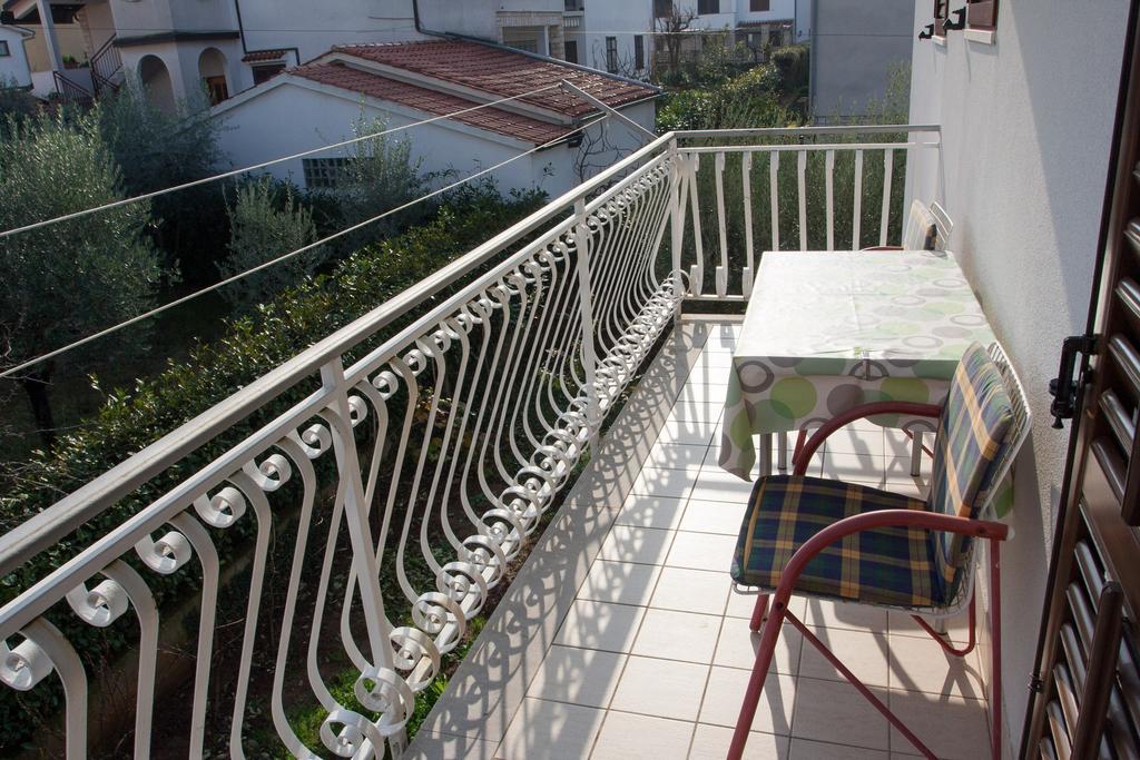 Apartments Silvia Пореч Экстерьер фото